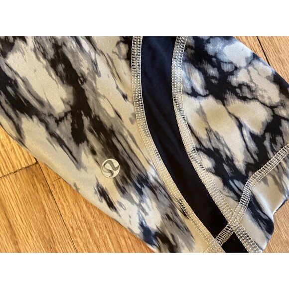 Lululemon Size 8 Run Inspire Crop Pants Great Granite Black Mojave Tan Athletic - Picture 2 of 4